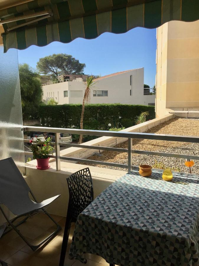 Studio 127, Vue Mer Et Piscine, Port Santa Lucia Saint-Raphaël Екстериор снимка